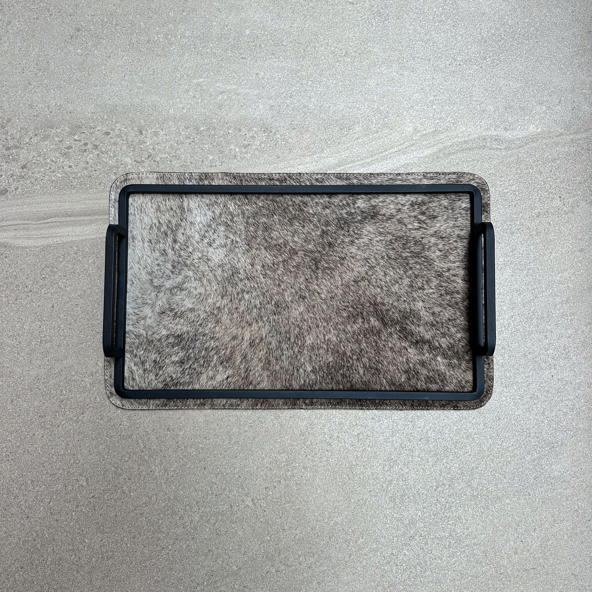 Charola de piel con pelo chica - Café con beige y gris