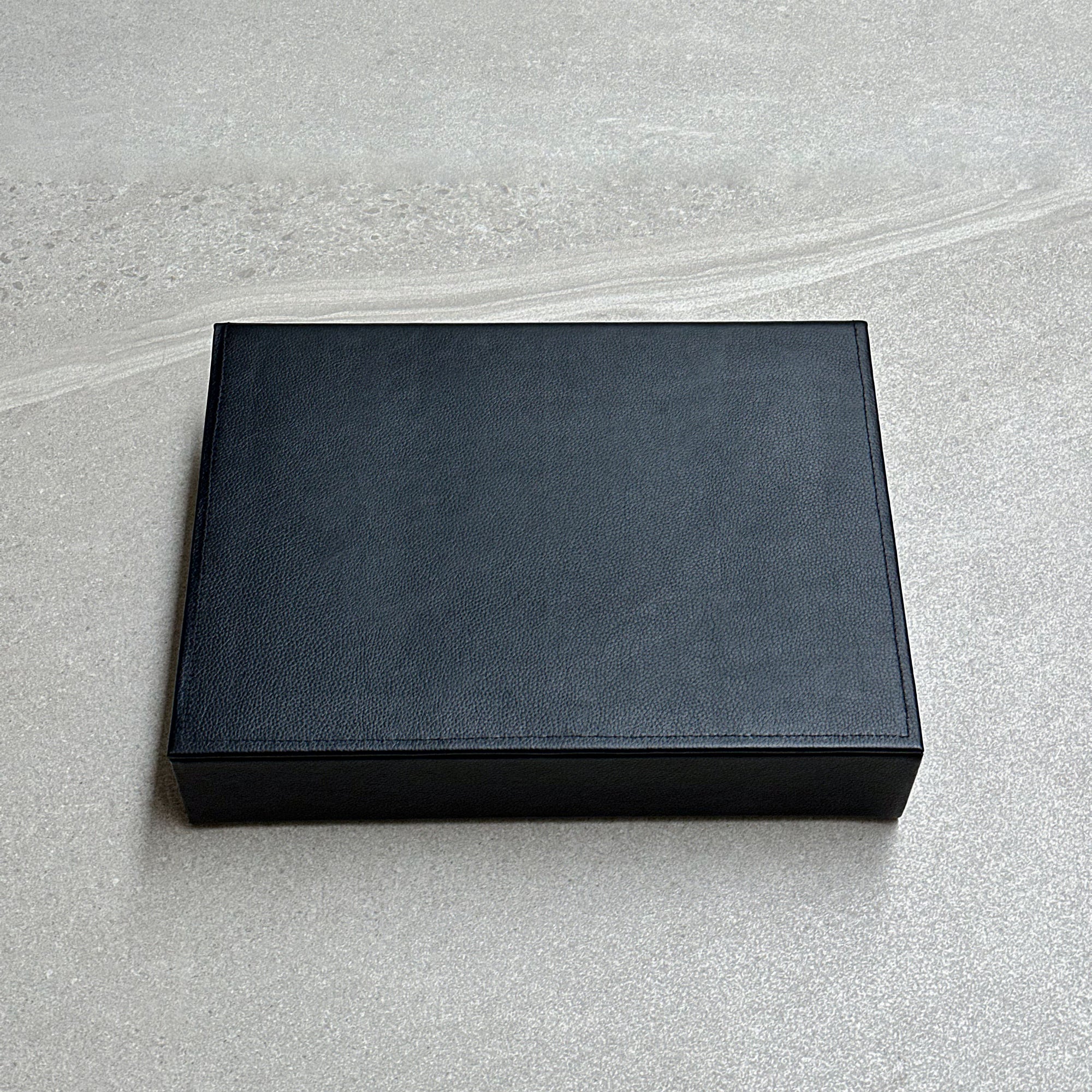 Caja de piel rectangular - Negra