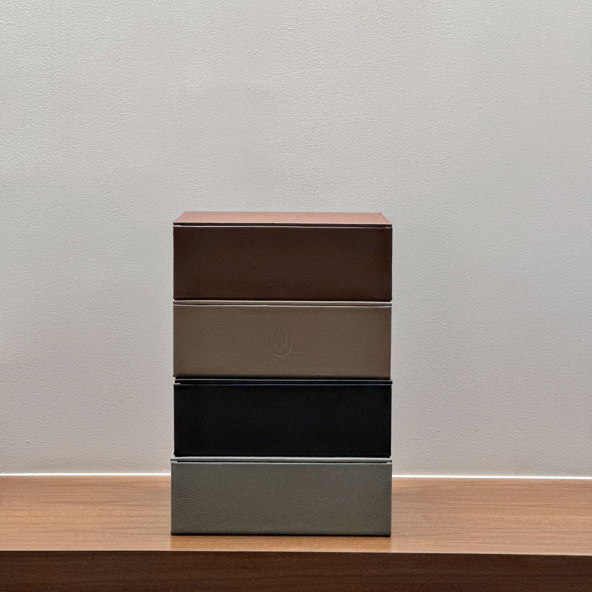 Caja de piel cuadrada - Gris