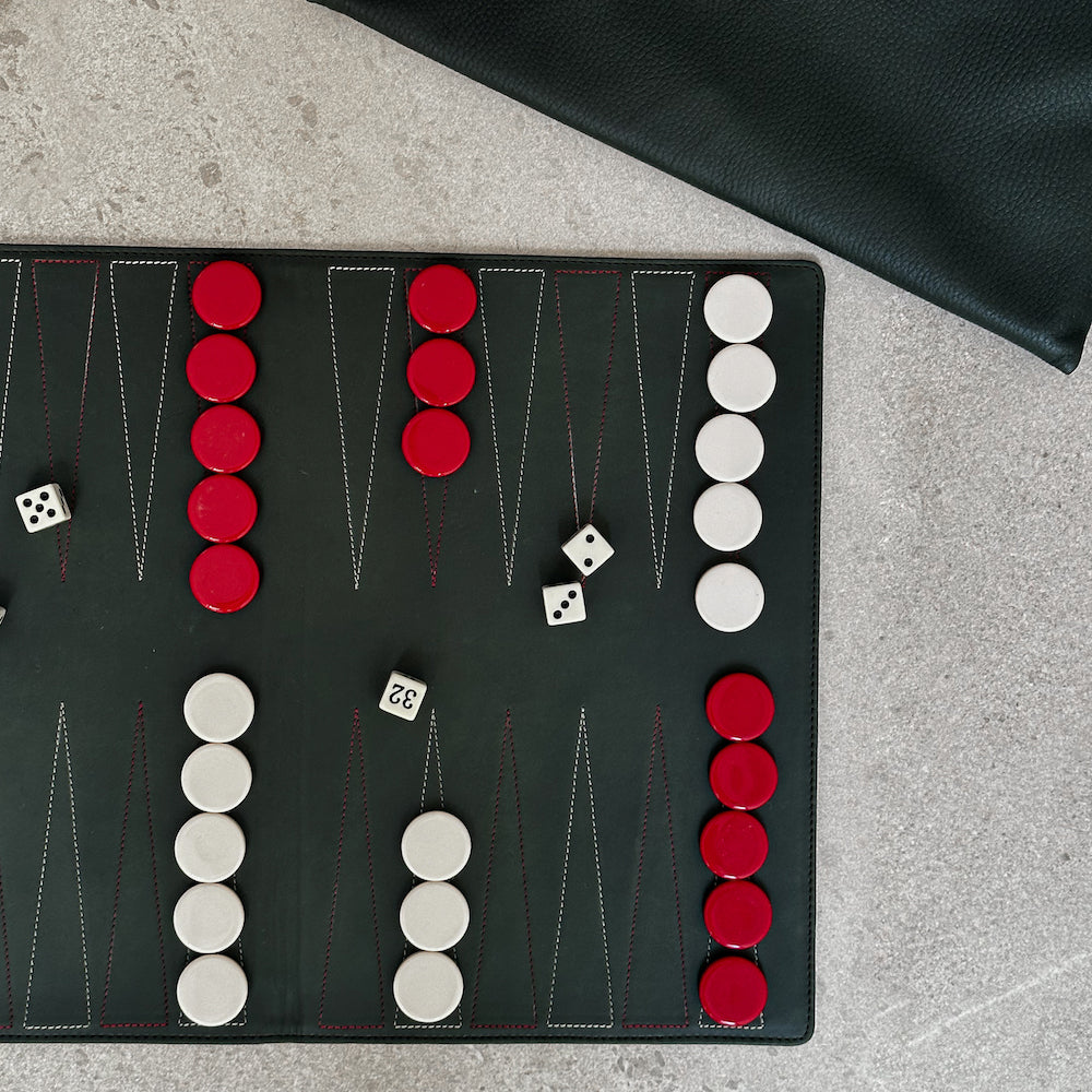Backgammon de viaje de piel verde