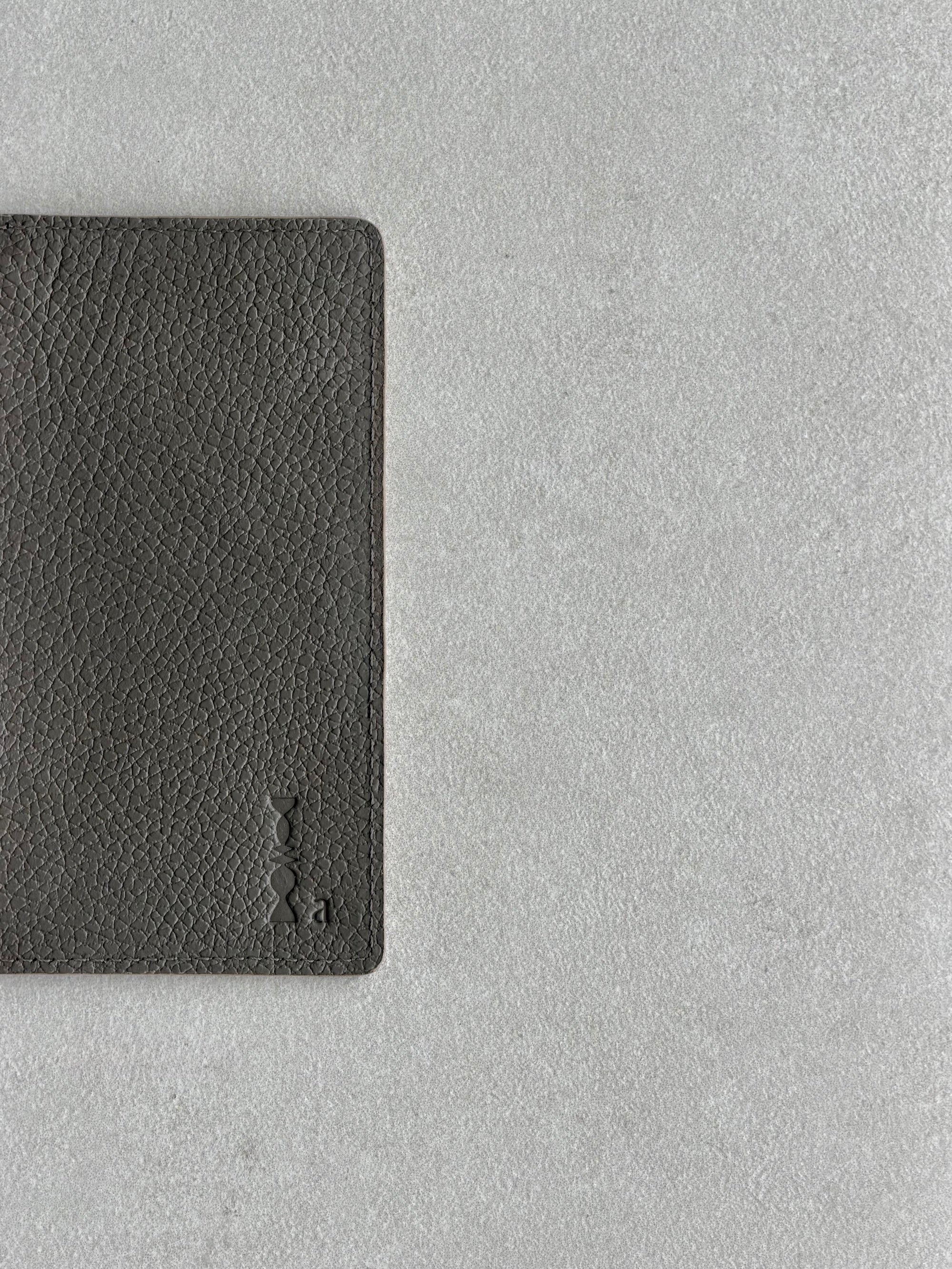 Portapasaporte individual - Beige con greige