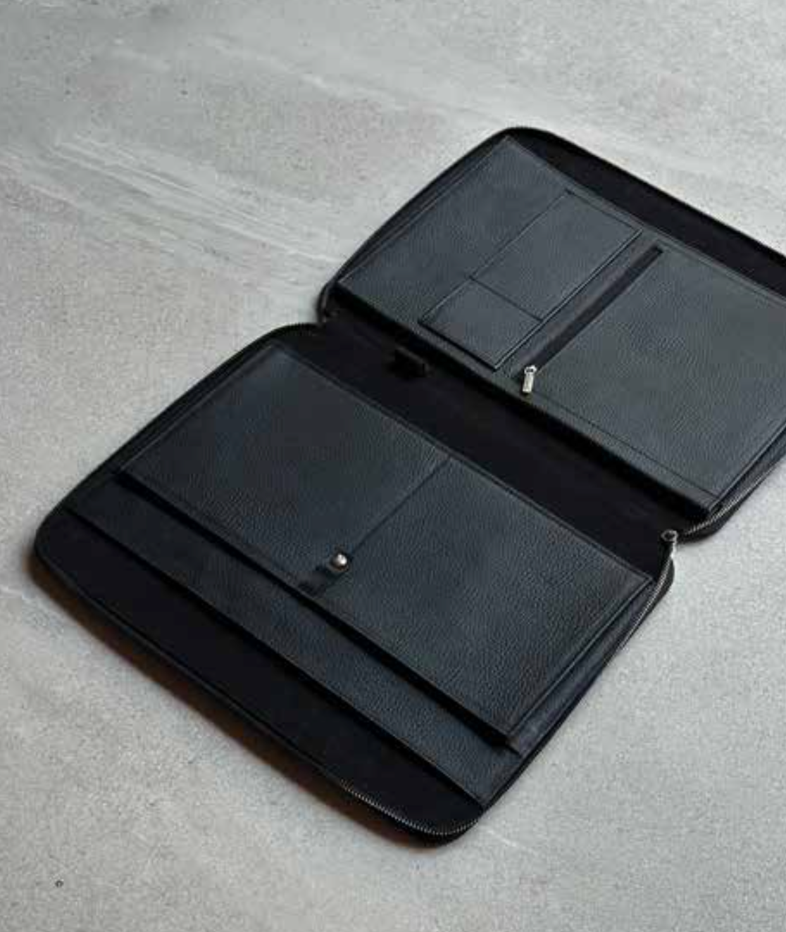 Portafolio para laptop de piel negro