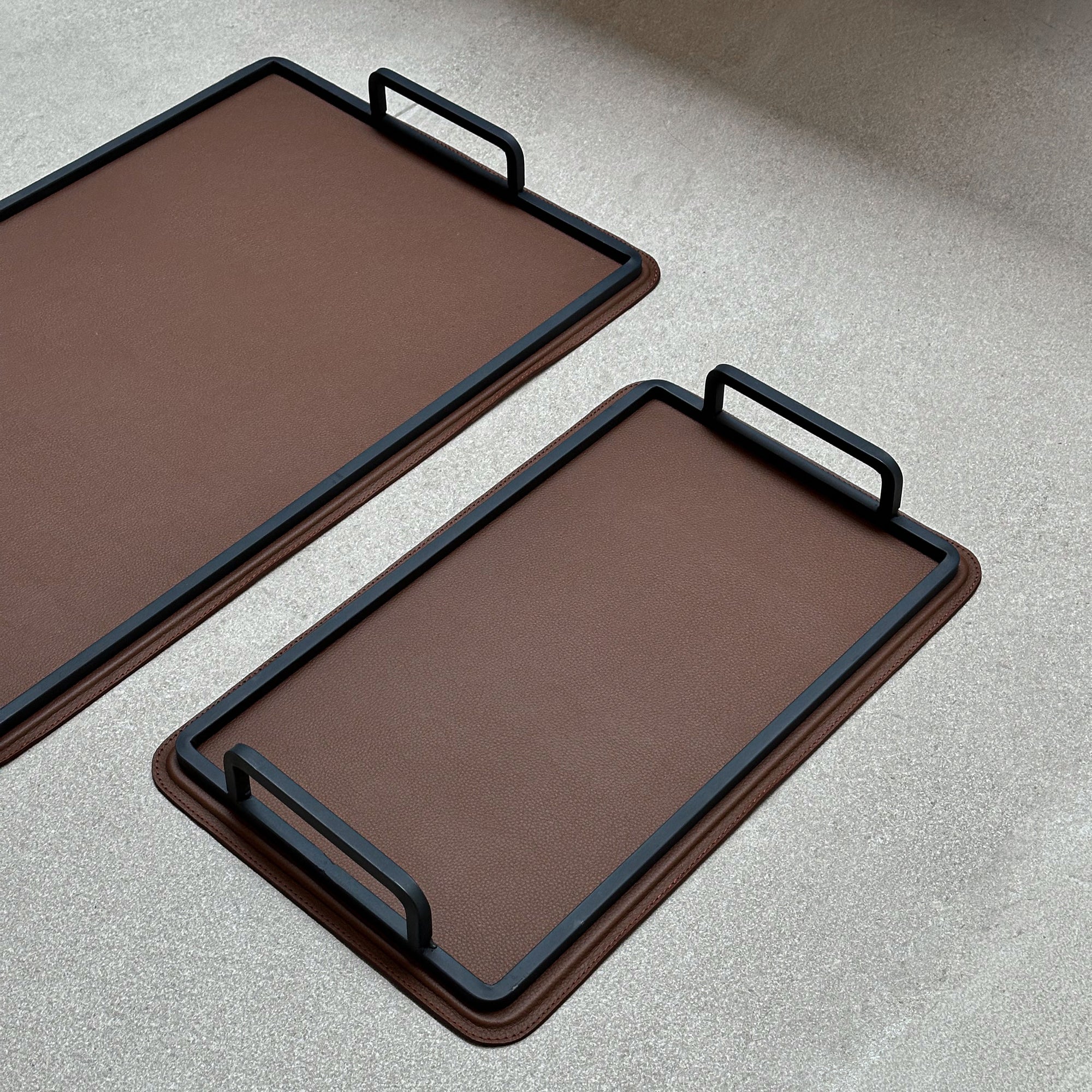 Set de charolas piel lisa grande y chica - Camel