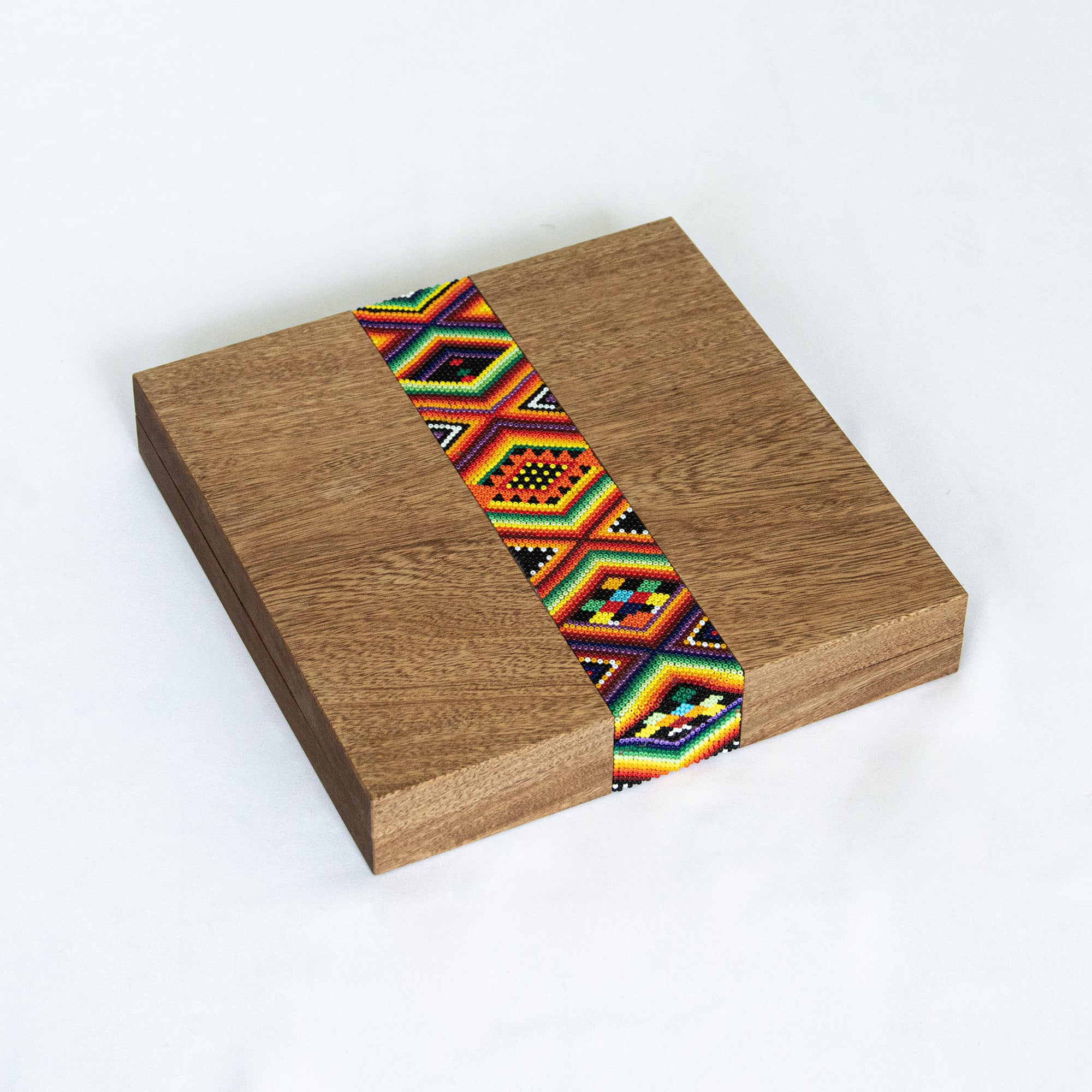 Caja para cápsulas de Nespresso chicas de arte Huichol