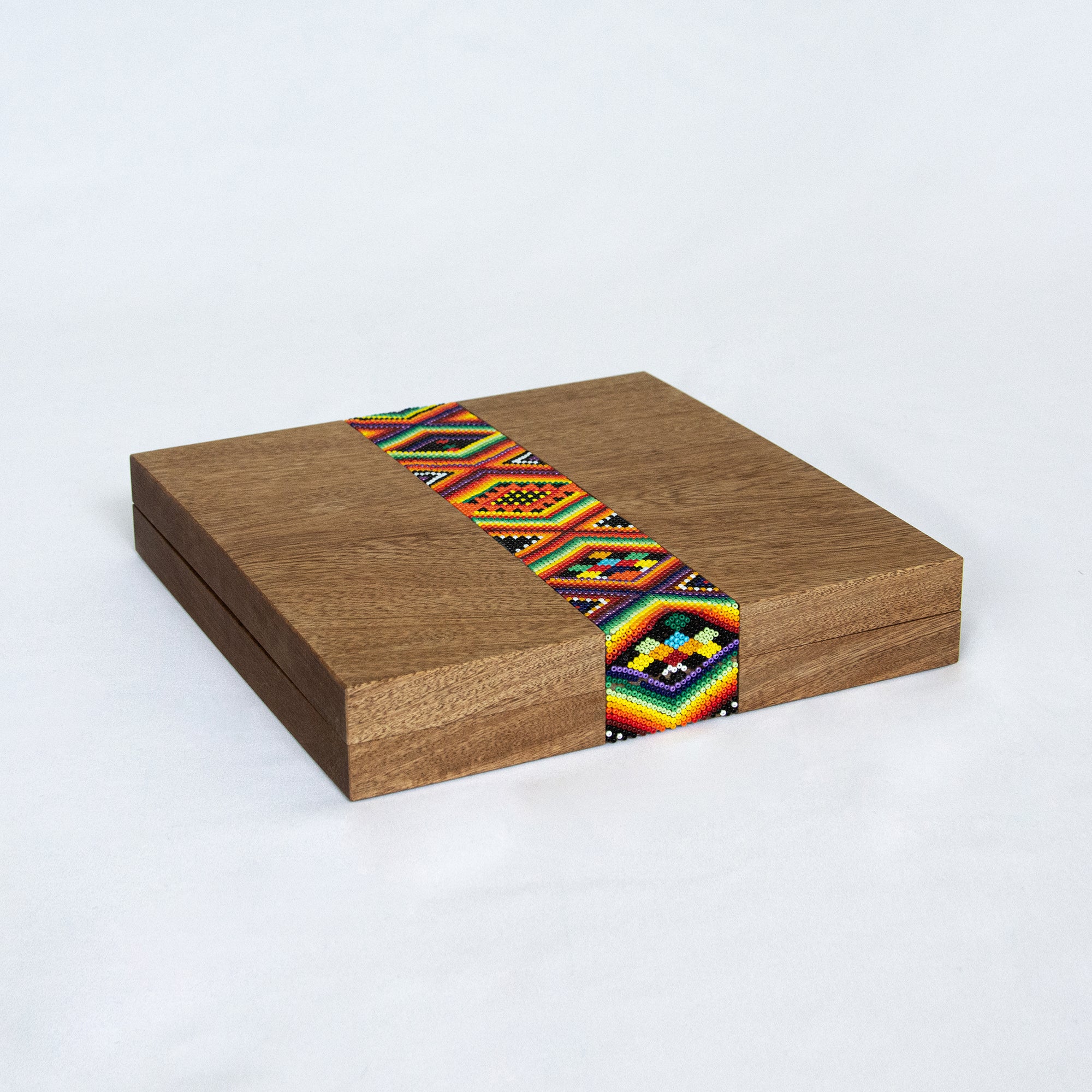 Caja para cápsulas de Nespresso chicas de arte Huichol