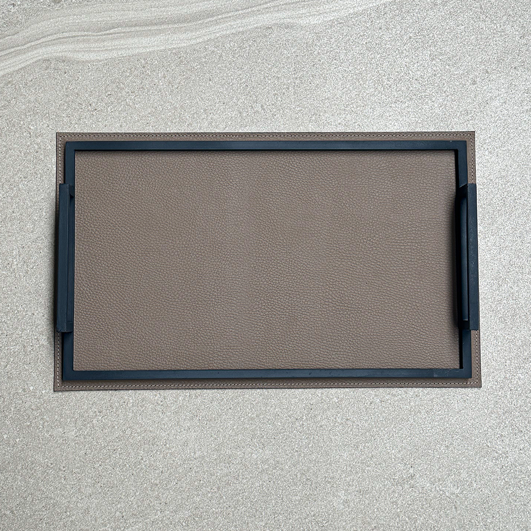 Charola rectangular chica de piel - Beige