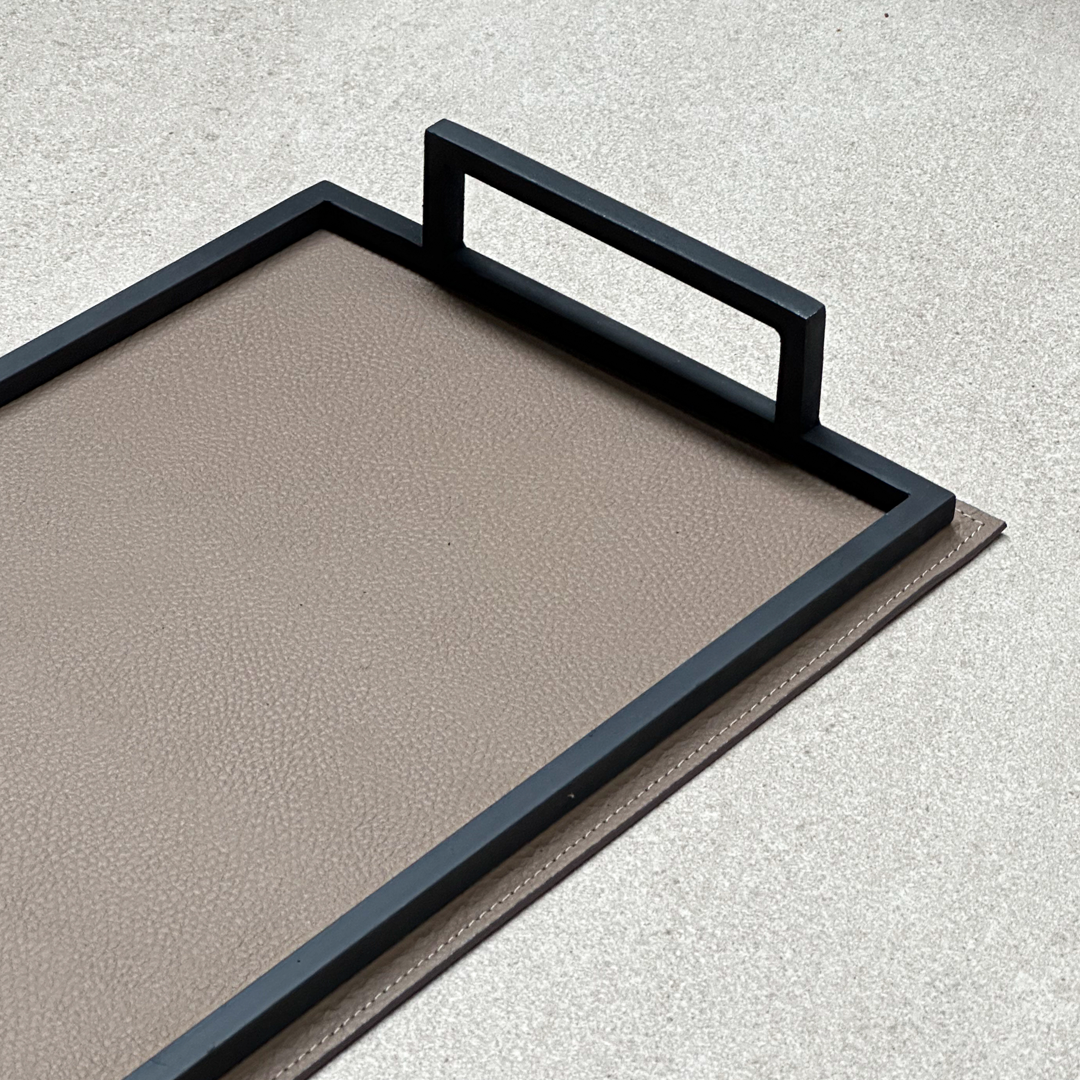 Charola rectangular chica de piel - Beige