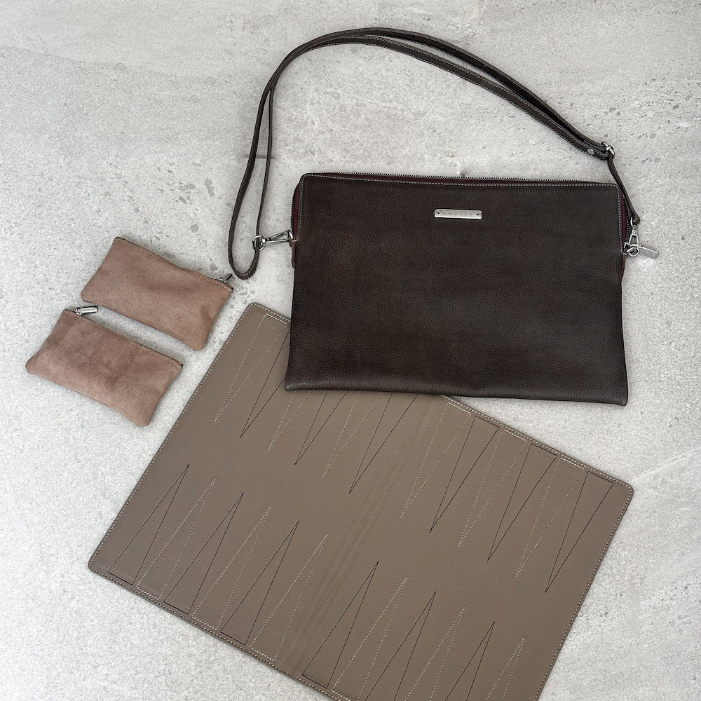 Backgammon de viaje de piel - Verde olivo cocodrilo con beige