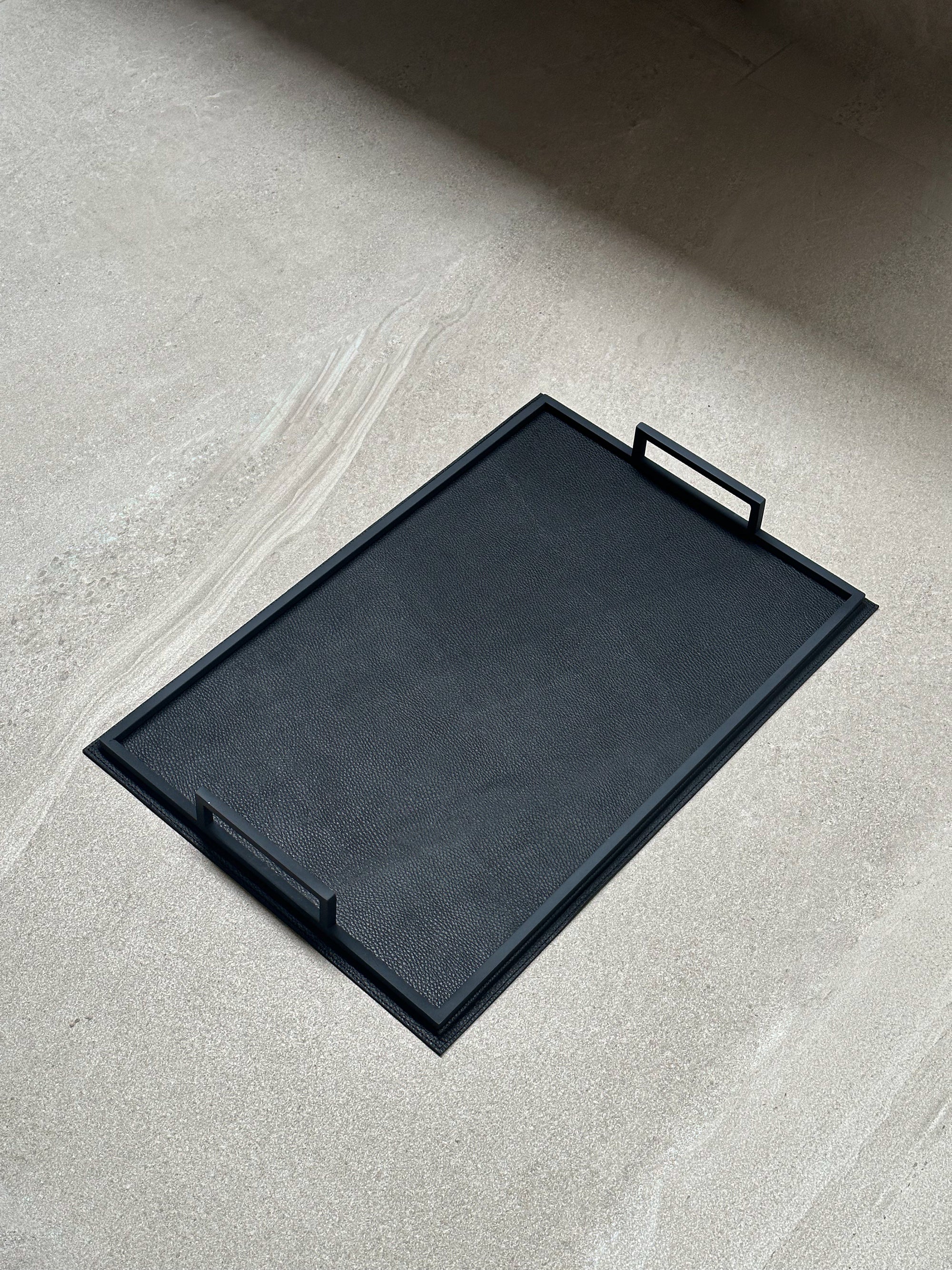 Set de charolas piel lisa grande y chica  - Negro