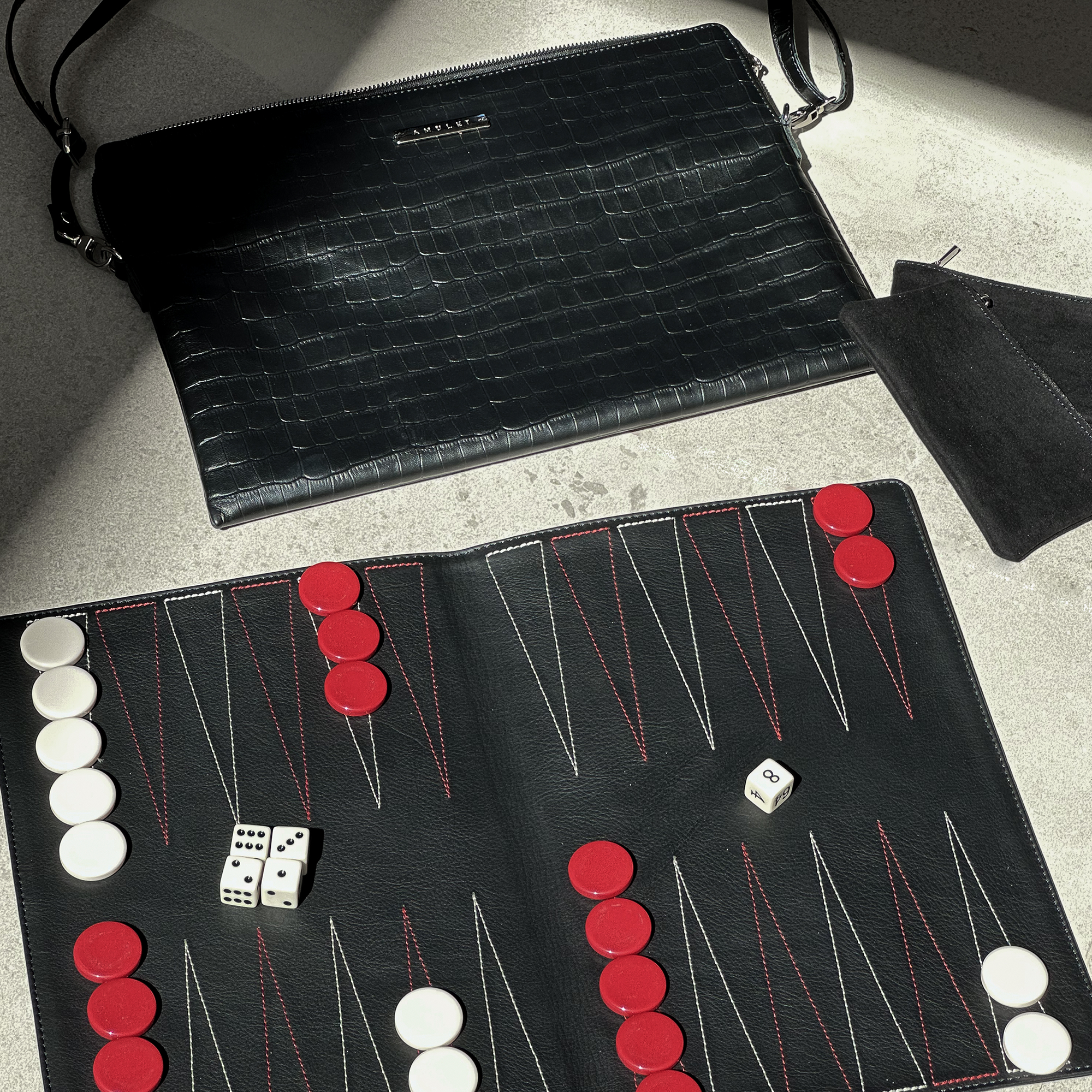Backgammon de viaje negro